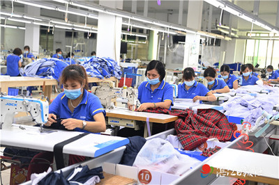 搶抓交通建設(shè)新機(jī)遇 激發(fā)經(jīng)濟(jì)發(fā)展新動(dòng)能